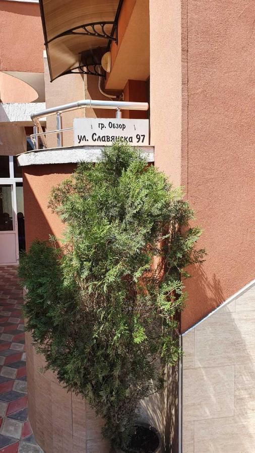 Marianas Guesthouse Obzor Exterior photo