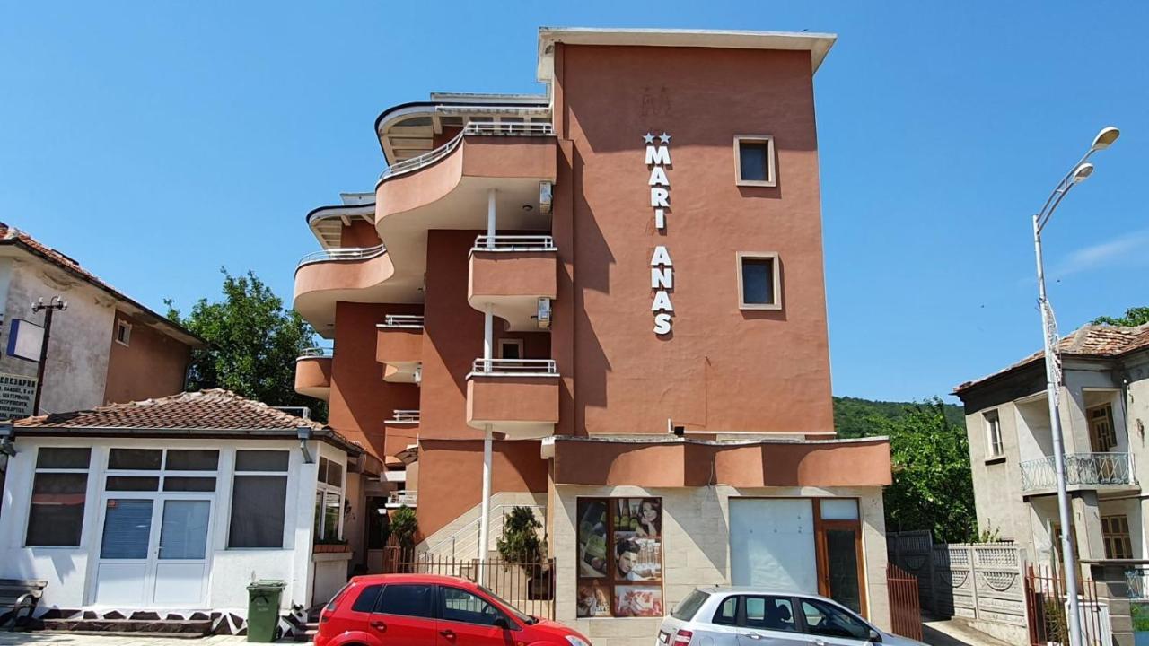 Marianas Guesthouse Obzor Exterior photo