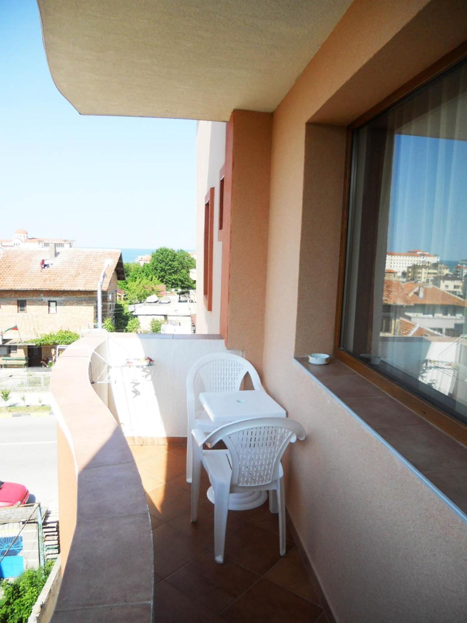 Marianas Guesthouse Obzor Exterior photo