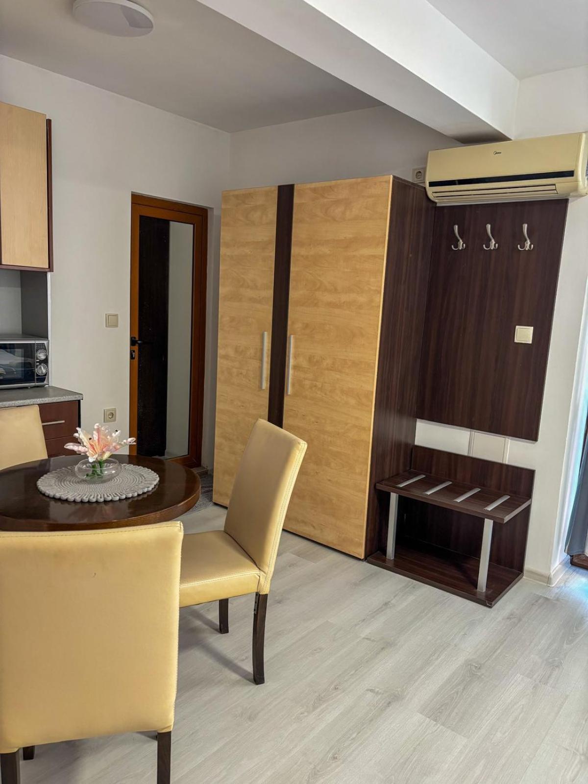 Marianas Guesthouse Obzor Exterior photo