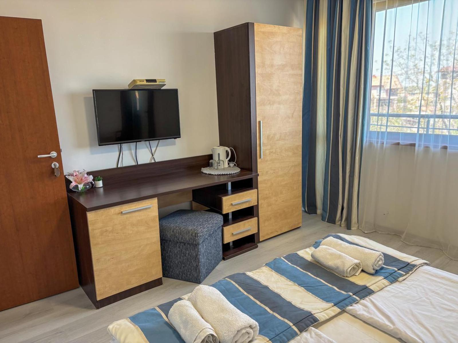 Marianas Guesthouse Obzor Exterior photo